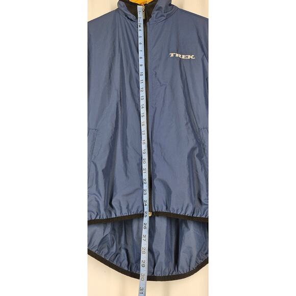 TREK MEN'S BLUE CYCLING WIND BREAKER SIZE XL BLUE FLEECE COLLAR/REFLECTIVE TRIM - Picture 14 of 15